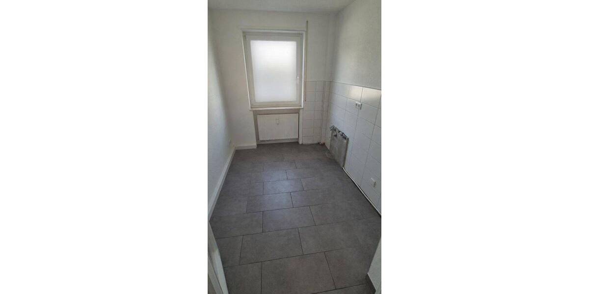 Etagenwohnung Nürnberg Muggenhof - 4 Zimmer, 82 m&sup2;, 1.230&euro; | Angebot:26819201