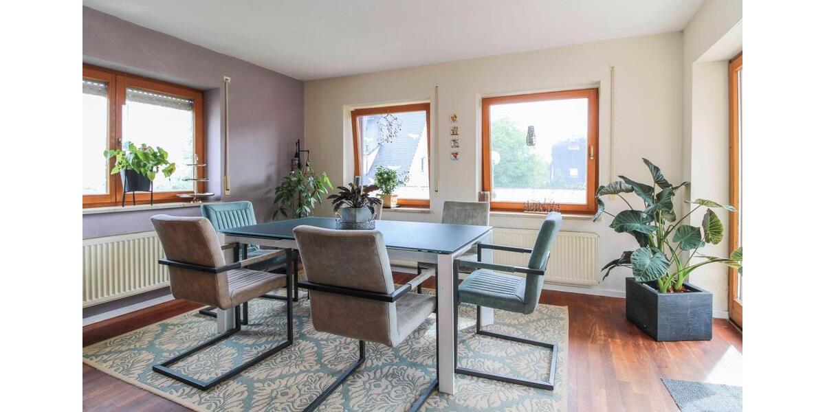 Einfamilienhaus Büchenbach - 8 Zimmer, 238 m&sup2;, 450.000&euro; | Angebot:26003419