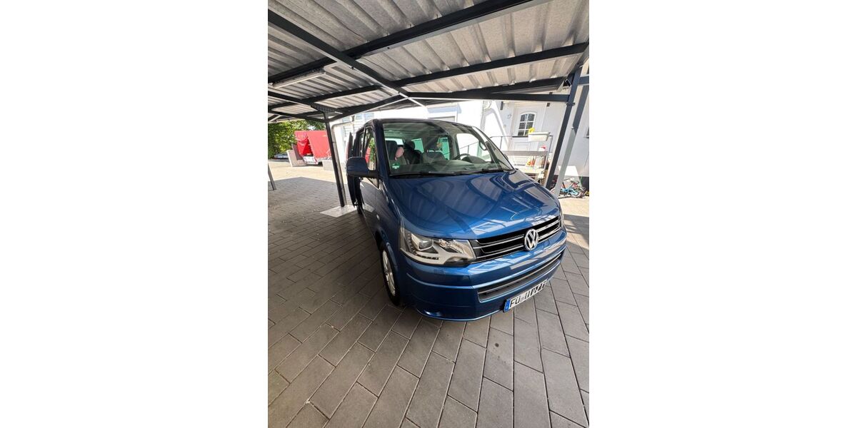 VW T5 Multivan 180.000 km 18.700 &euro; Zirndorf 90513