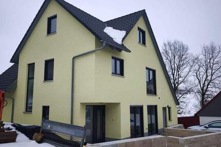 Haus Igensdorf Pettensiedel - 1 Zimmer, 240 m&sup2;, 2.000&euro; | Angebot:25770176