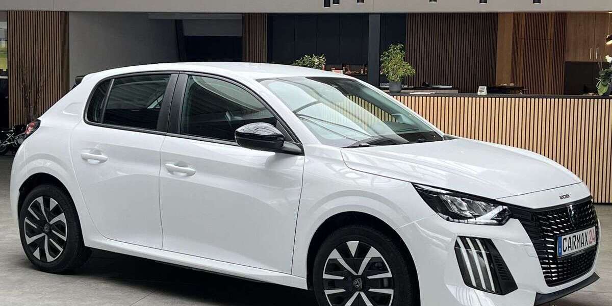 Peugeot 208 5.410 km 23.740 &euro; Cadolzburg 90556