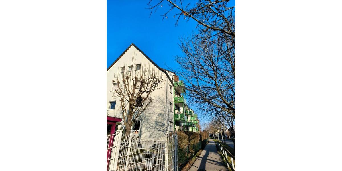 Dachgeschoßwohnung Herzogenaurach - 4 Zimmer, 110 m&sup2;, 450.000&euro; | Angebot:24527957