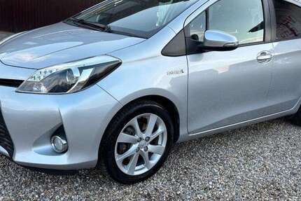 Toyota Yaris 95.000 km 8.500 &euro; Nürnberg 90431
