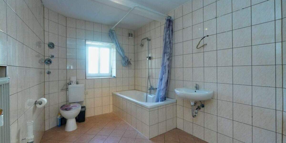 Etagenwohnung Schwabach - 4 Zimmer, 80 m&sup2;, 169.000&euro; | Angebot:25779481