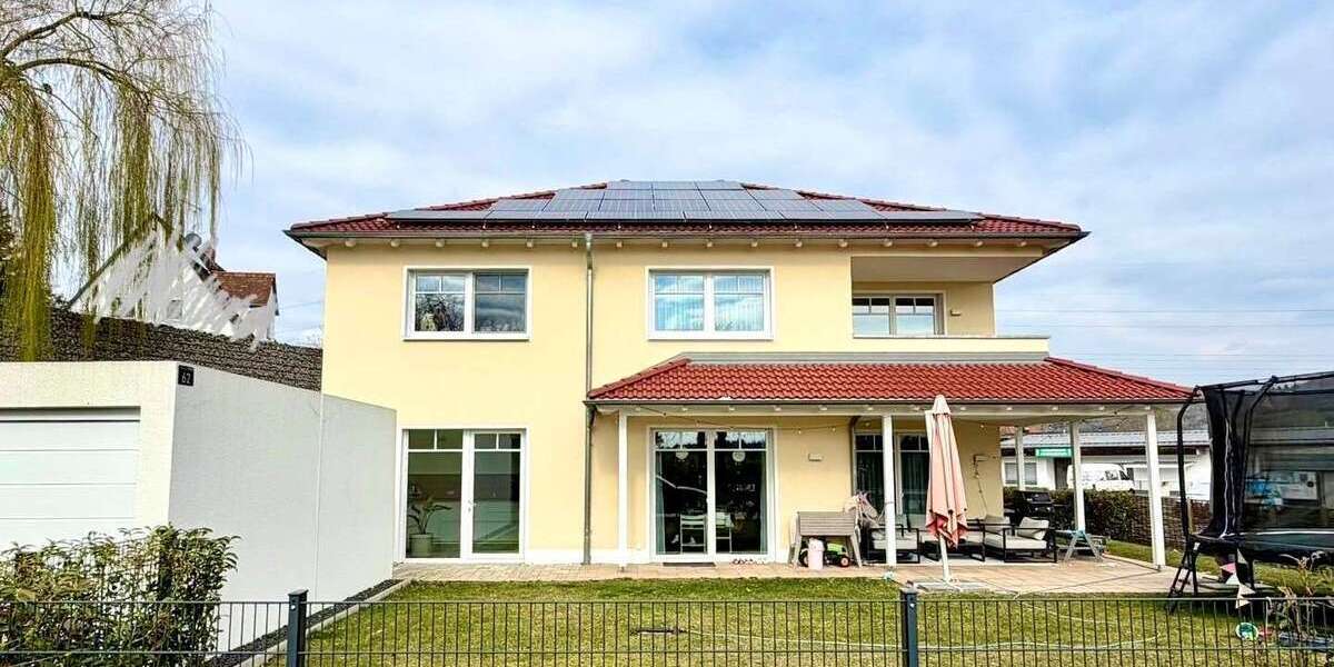 Einfamilienhaus Schnaittach - 6 Zimmer, 220 m&sup2;, 2.650&euro; | Angebot:25832321