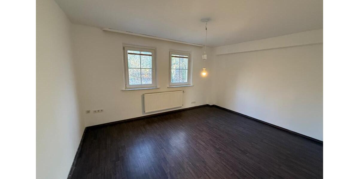 Einfamilienhaus Weisendorf - 6.5 Zimmer, 122 m&sup2;, 1.550&euro; | Angebot:24316699