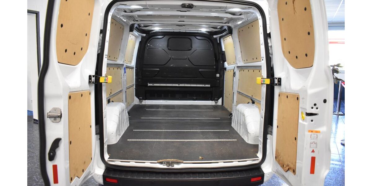 Ford Transit Custom 125.735 km 15.860 &euro; Nürnberg 90431