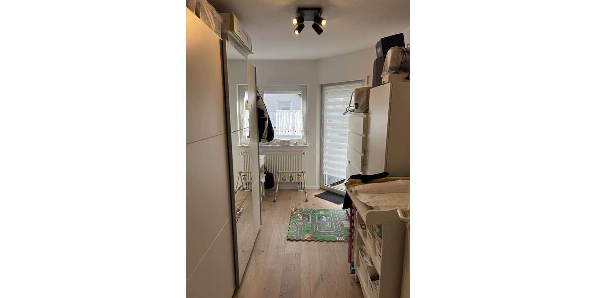 Etagenwohnung Obermichelbach - 4 Zimmer, 98 m&sup2;, 385.000&euro; | Angebot:25727085