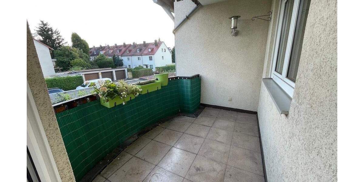 Zimmer Nürnberg Thon - 3 Zimmer, 83 m&sup2;, 950&euro; | Angebot:25876836