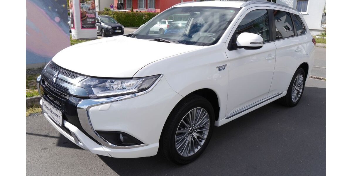 Mitsubishi Plug-in Hybrid Outlander 100.000 km 19.990 &euro; Erlangen 91052