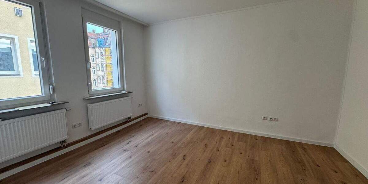 Etagenwohnung Nürnberg Glockenhof - 2 Zimmer, 39 m&sup2;, 585&euro; | Angebot:25668720