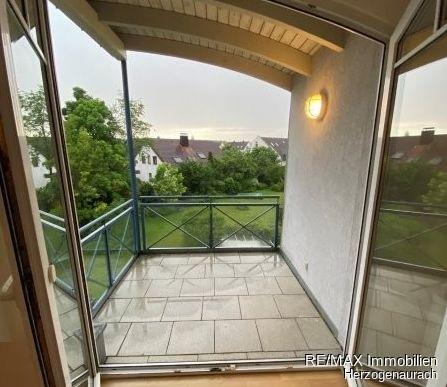 Etagenwohnung Herzogenaurach - 2 Zimmer, 70 m&sup2;, 790&euro; | Angebot:25550319