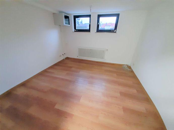 Etagenwohnung Hemhofen - 7 Zimmer, 130 m&sup2;, 1.450&euro; | Angebot:26610672