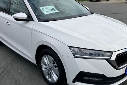 Skoda Octavia 128.230 km 14.699 &euro; Erlangen 91056