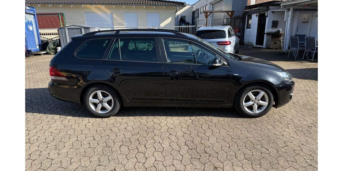 VW Golf 152.000 km 5.890 &euro; Forchheim 91301