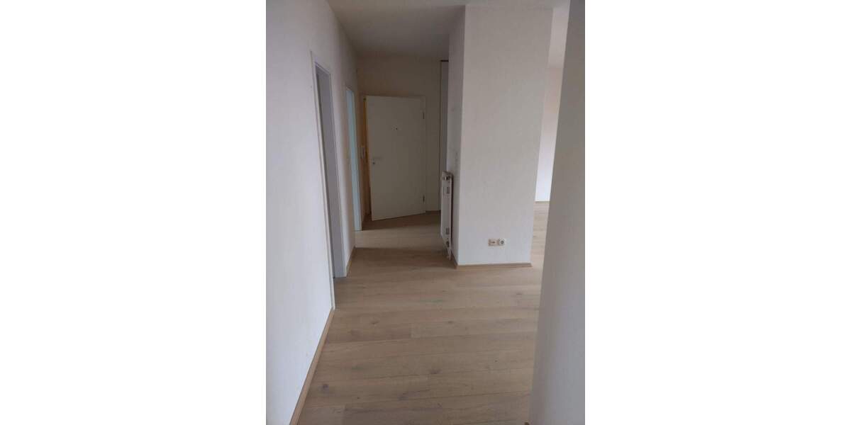 Etagenwohnung Nürnberg Neuröthenbach - 2 Zimmer, 69 m&sup2;, 198.000&euro; | Angebot:25877480