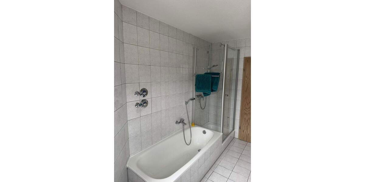 Etagenwohnung Heilsbronn - 3 Zimmer, 95 m&sup2;, 290.000&euro; | Angebot:25721098