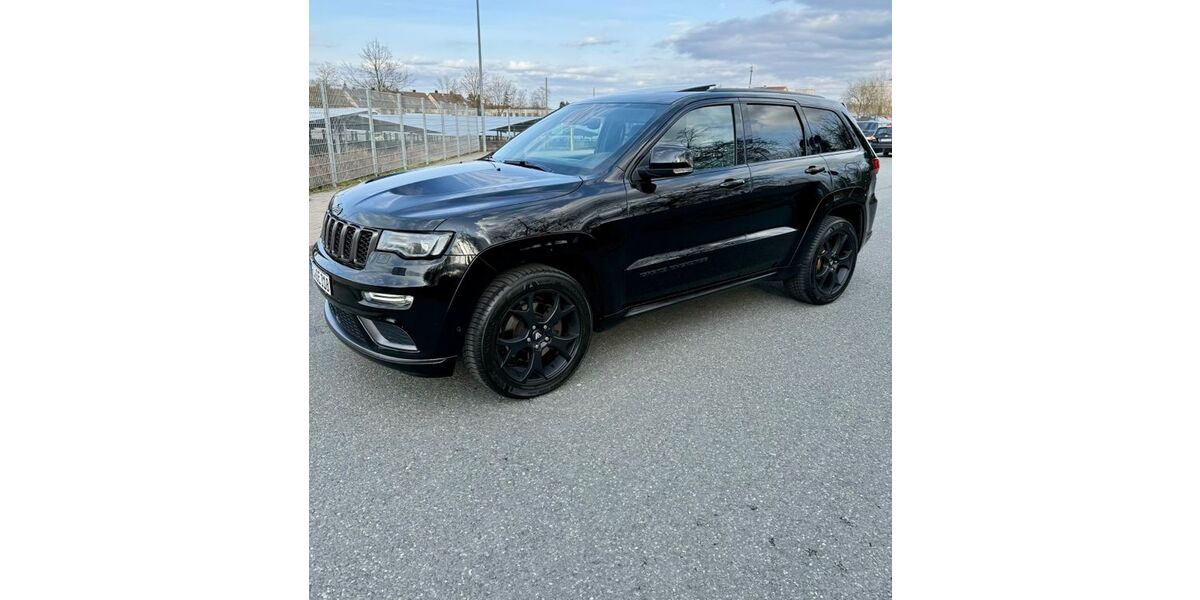 Jeep Grand Cherokee 187.400 km 27.900 &euro; Fürth 90766