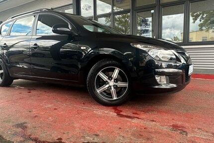 Hyundai i30 148.109 km 4.470 &euro; Fürth 90763