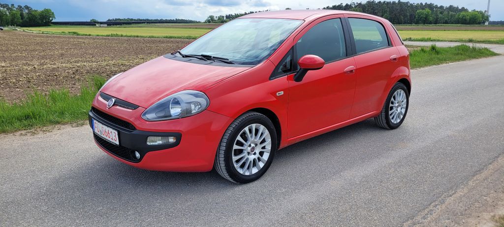 Fiat Punto Evo 152.000 km 2.900 &euro; Veitsbronn 90587