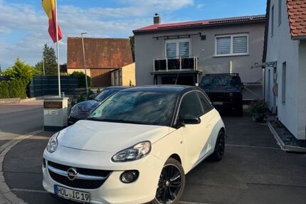 Opel Adam 88.741 km 6.299 &euro; Herzogenaurach 91074