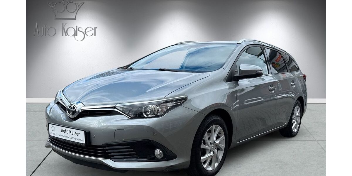 Toyota Auris 157.799 km 9.999 &euro; Nürnberg 90482