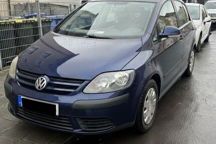 VW Golf Plus 118.000 km 3.449 &euro; Nürnberg 90441
