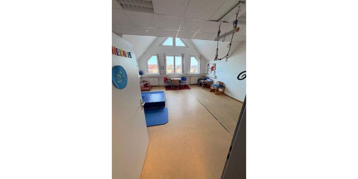 Gewerbeobjekt Fürth Südstadt - 5 Zimmer, 362 m&sup2;, 3.620&euro; | Angebot:25674927