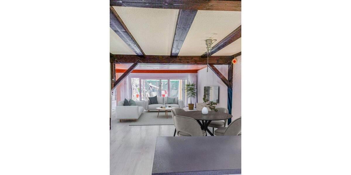 Mehrfamilienhaus, Wohnhaus Cadolzburg - 9 Zimmer, 245 m&sup2;, 655.000&euro; | Angebot:25654284