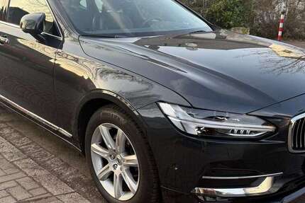 Volvo S90 105.000 km 22.500 &euro; Nürnberg 90431