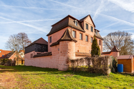 Haus Nürnberg Altstadt, St. Lorenz - 12 Zimmer, 362 m&sup2;, 545.000&euro; | Angebot:25397558