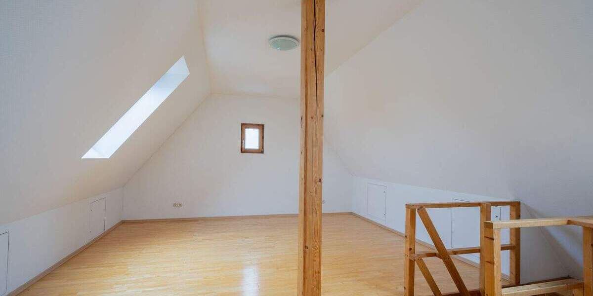 Etagenwohnung Nürnberg Zerzabelshof - 6 Zimmer, 112 m&sup2;, 399.000&euro; | Angebot:25771496