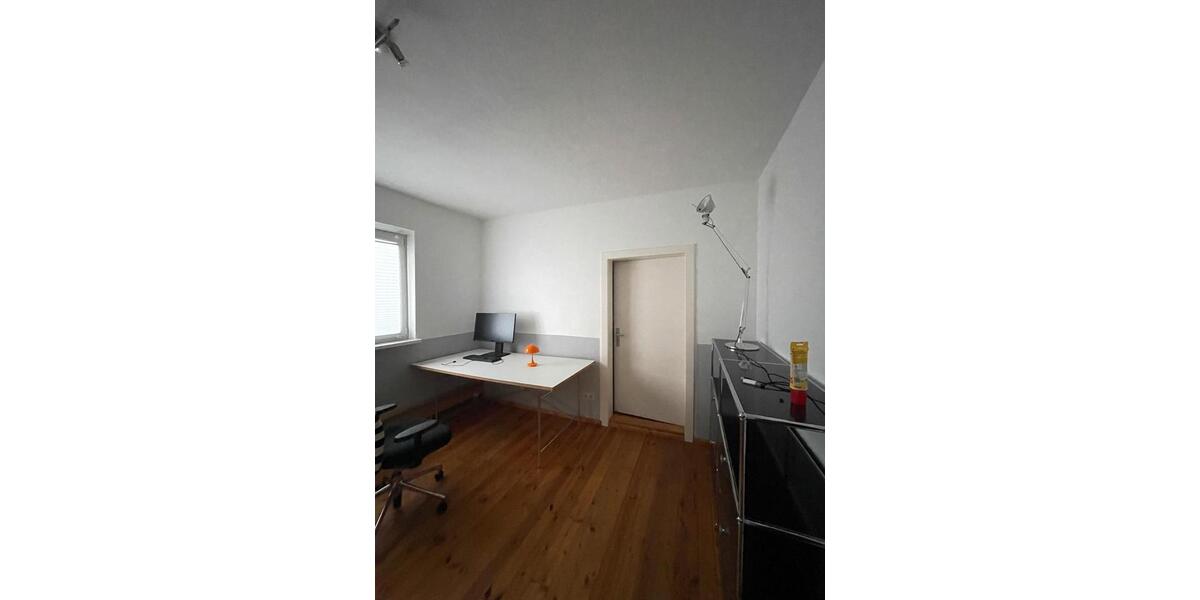 Etagenwohnung Erlangen Alterlangen - 5 Zimmer, 145 m&sup2;, 1.885&euro; | Angebot:26131704