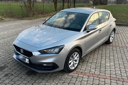 Seat Leon 99.970 km 15.900 &euro; Erlangen 91056