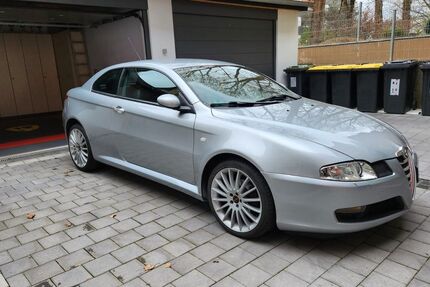Alfa Romeo GT 104.000 km 5.100 &euro; Nürnberg 90489