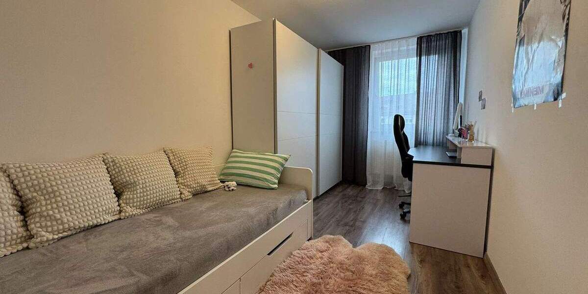 Etagenwohnung Nürnberg Steinbühl - 3 Zimmer, 72 m&sup2;, 269.990&euro; | Angebot:25730251