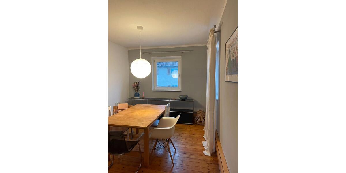 Etagenwohnung Erlangen Alterlangen - 5 Zimmer, 145 m&sup2;, 1.885&euro; | Angebot:26131704