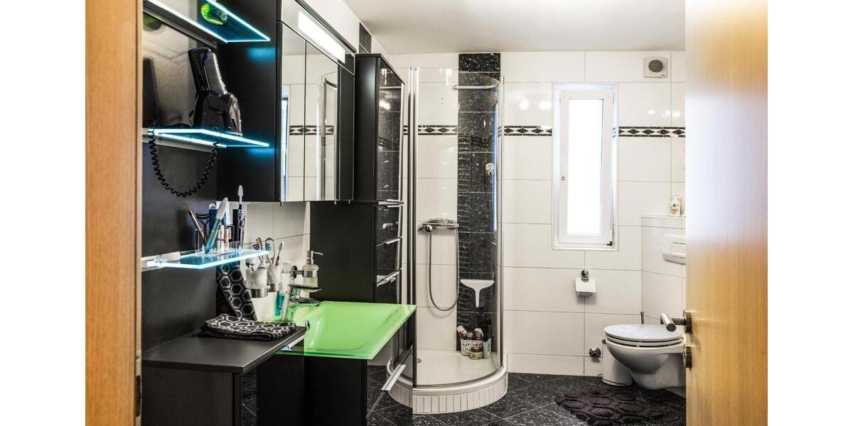 Etagenwohnung Nürnberg Hasenbuck - 3 Zimmer, 78 m&sup2;, 1.300&euro; | Angebot:25864853