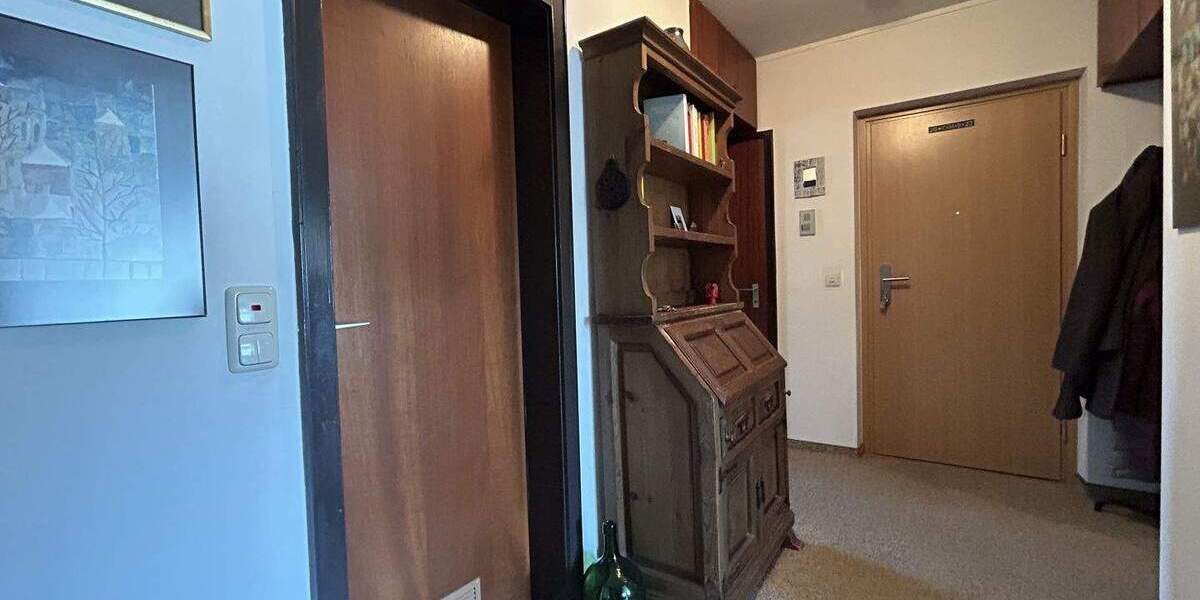 Etagenwohnung Erlangen Sieglitzhof - 3 Zimmer, 78 m&sup2;, 285.000&euro; | Angebot:25671227