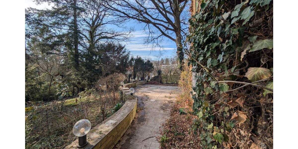 Doppelhaushälfte Erlangen Burgberg - 5 Zimmer, 200 m&sup2;, 795.000&euro; | Angebot:25798660