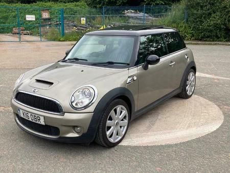 Mini Cooper S 162.000 km 5.950 &euro; Grosshabersdorf 90613