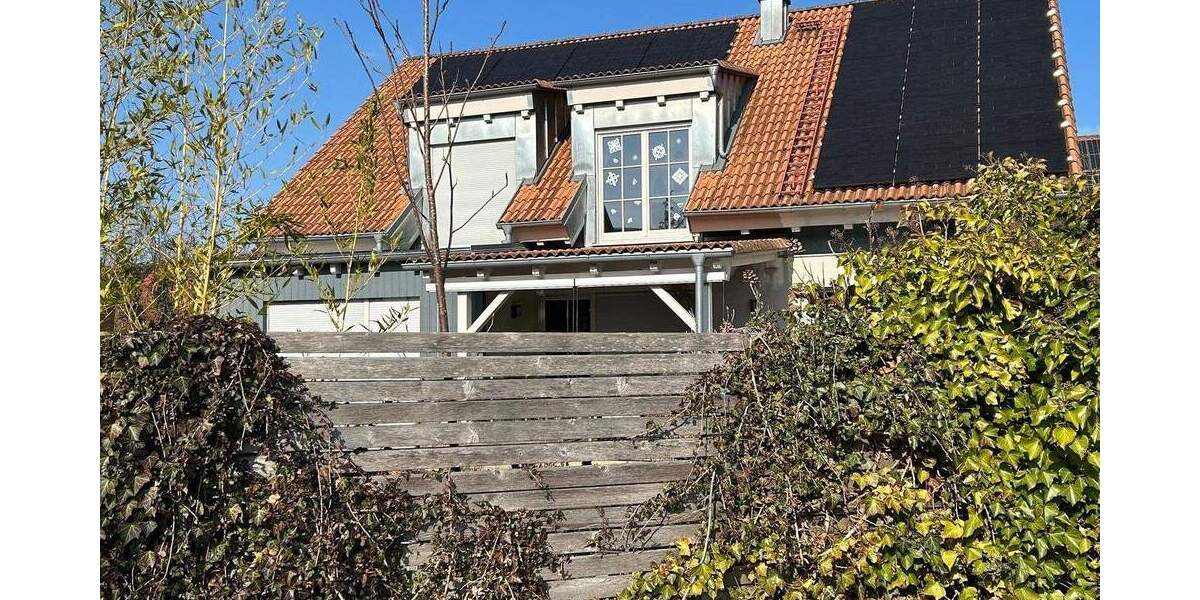 Einfamilienhaus Oberreichenbach - 5 Zimmer, 189 m&sup2;, 950.000&euro; | Angebot:25927302