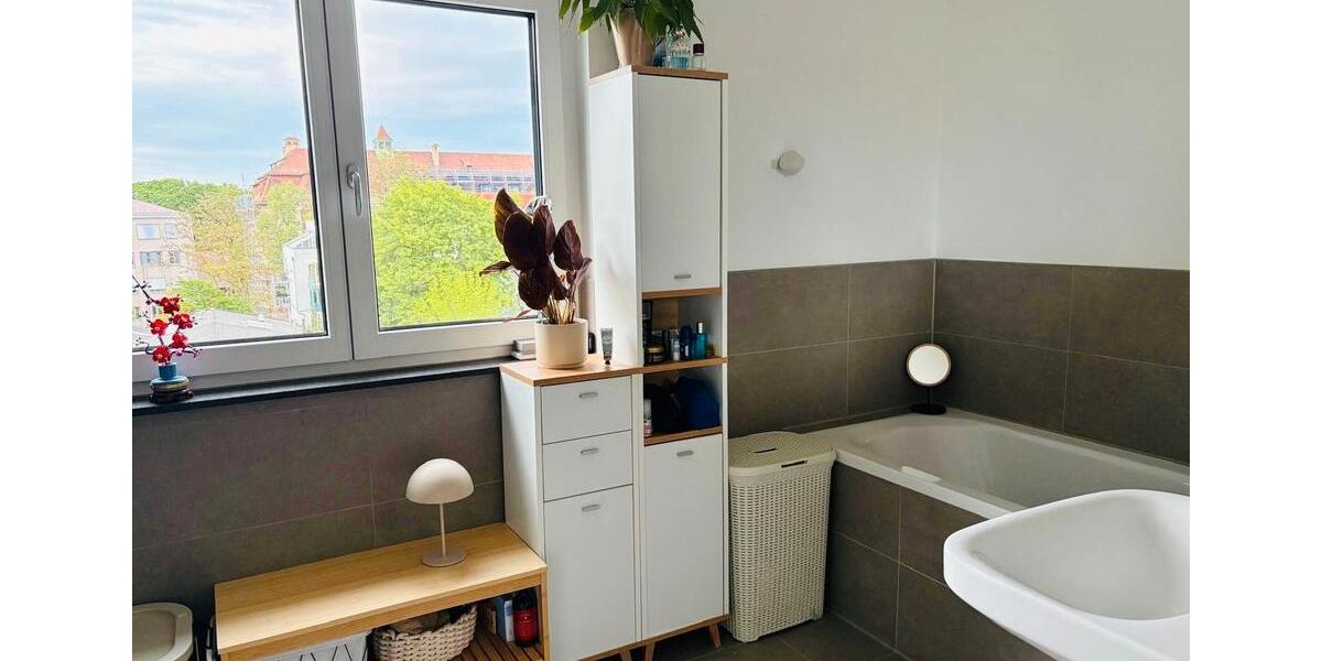 Einfamilienhaus Nürnberg Eberhardshof - 3.5 Zimmer, 103 m&sup2;, 1.700&euro; | Angebot:26561835