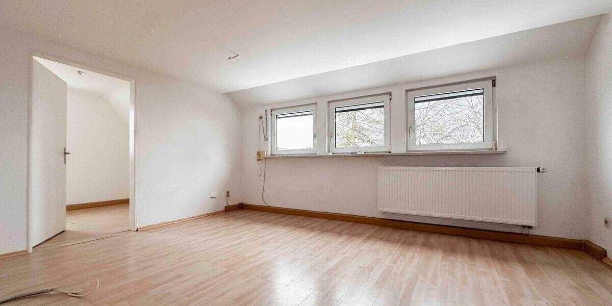 Mehrfamilienhaus, Wohnhaus Schwarzenbruck - 8 Zimmer, 379.000&euro; | Angebot:25866694