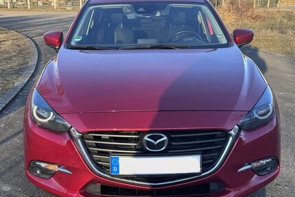 Mazda 3 65.000 km 14.400 &euro; Nürnberg 90402