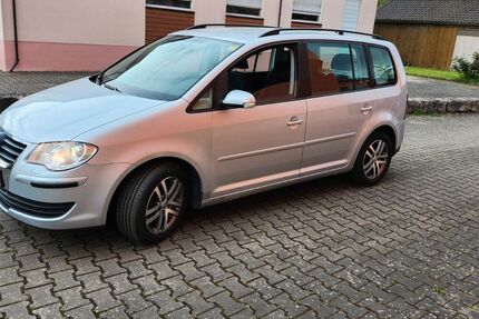 VW Touran 295.000 km 2.990 &euro; Forchheim 91301