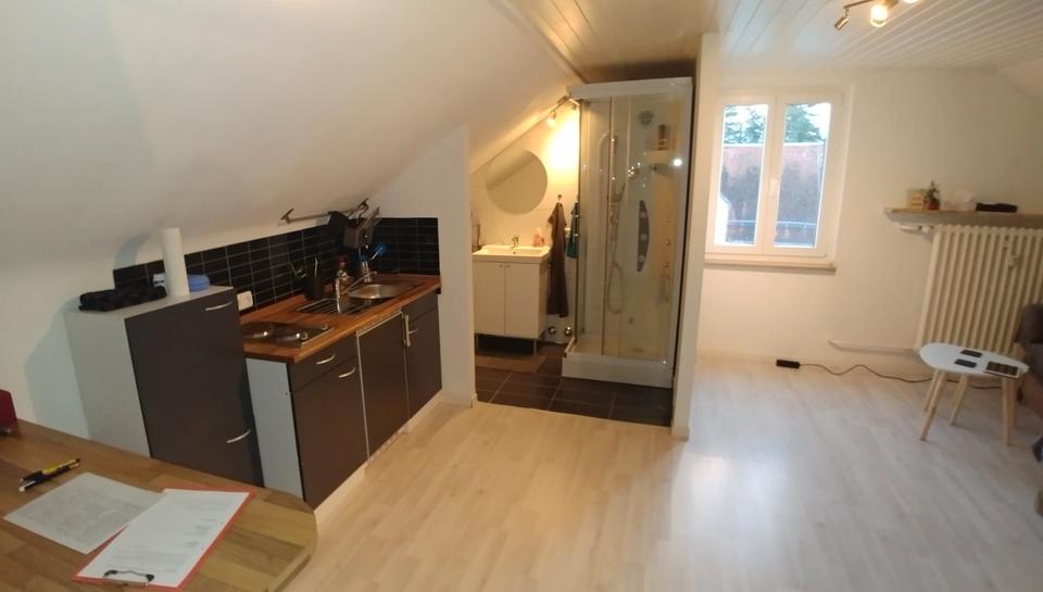 Dachgeschoßwohnung Oberasbach - 1.5 Zimmer, 35 m&sup2;, 400&euro; | Angebot:27617399