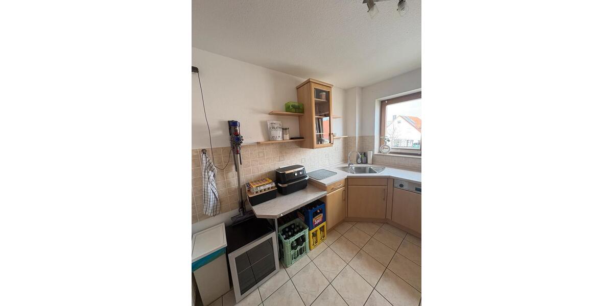 Etagenwohnung Hausen - 3 Zimmer, 83 m&sup2;, 790&euro; | Angebot:25832042