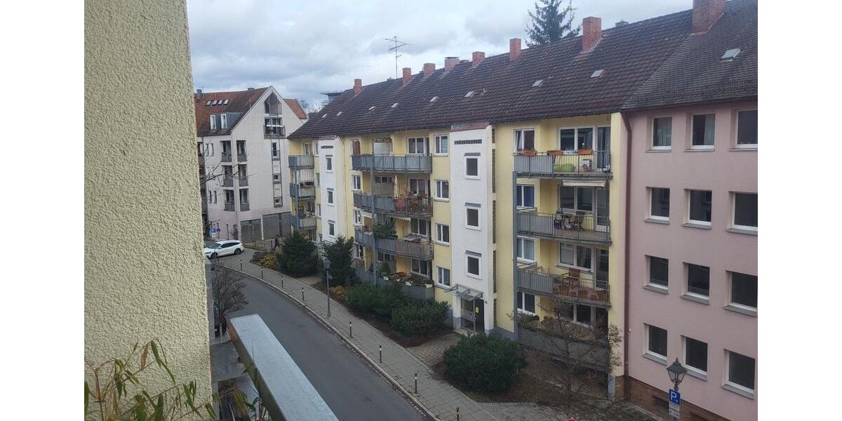 Etagenwohnung Nürnberg - 3 Zimmer, 85 m&sup2;, 1.450&euro; | Angebot:25641021