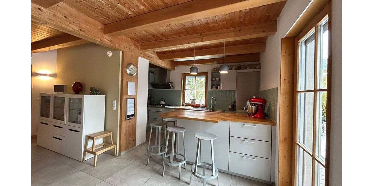 Einfamilienhaus Oberreichenbach - 5 Zimmer, 189 m&sup2;, 950.000&euro; | Angebot:25927302